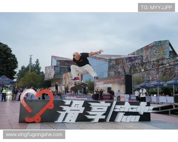 重庆滑板队边路渗透的成功与不足分析及改进建议